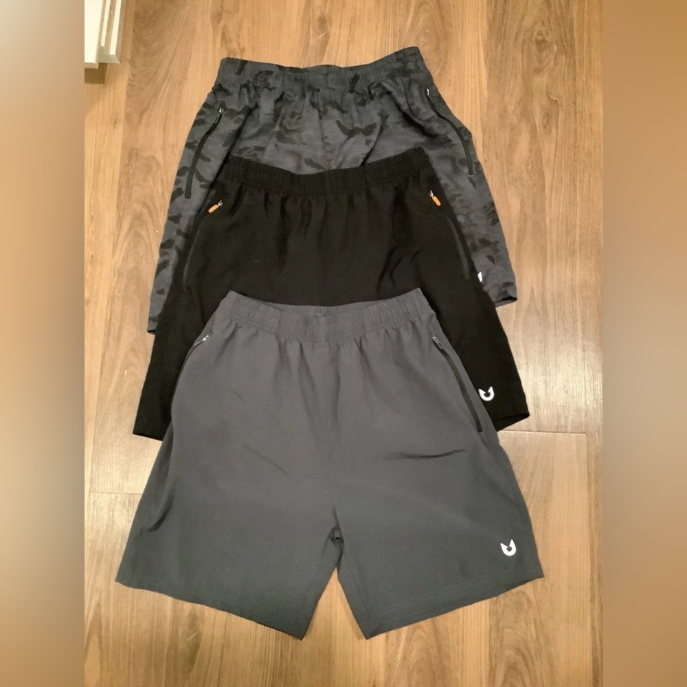 Bundle: Northyard Men’s Elastic Waist Drawstring Stretch  Athleisure Shorts M